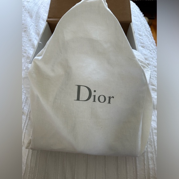 Christian Dior 2013 Beige patent medium lady Dior with strap - Picture 3 of 16